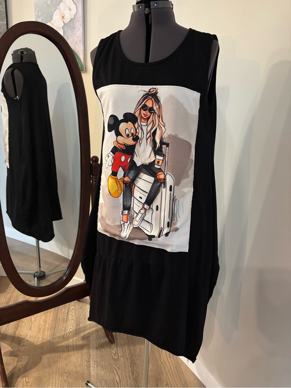 Made in Italy Mickey Mouse travel dress - Picture 8 of 8